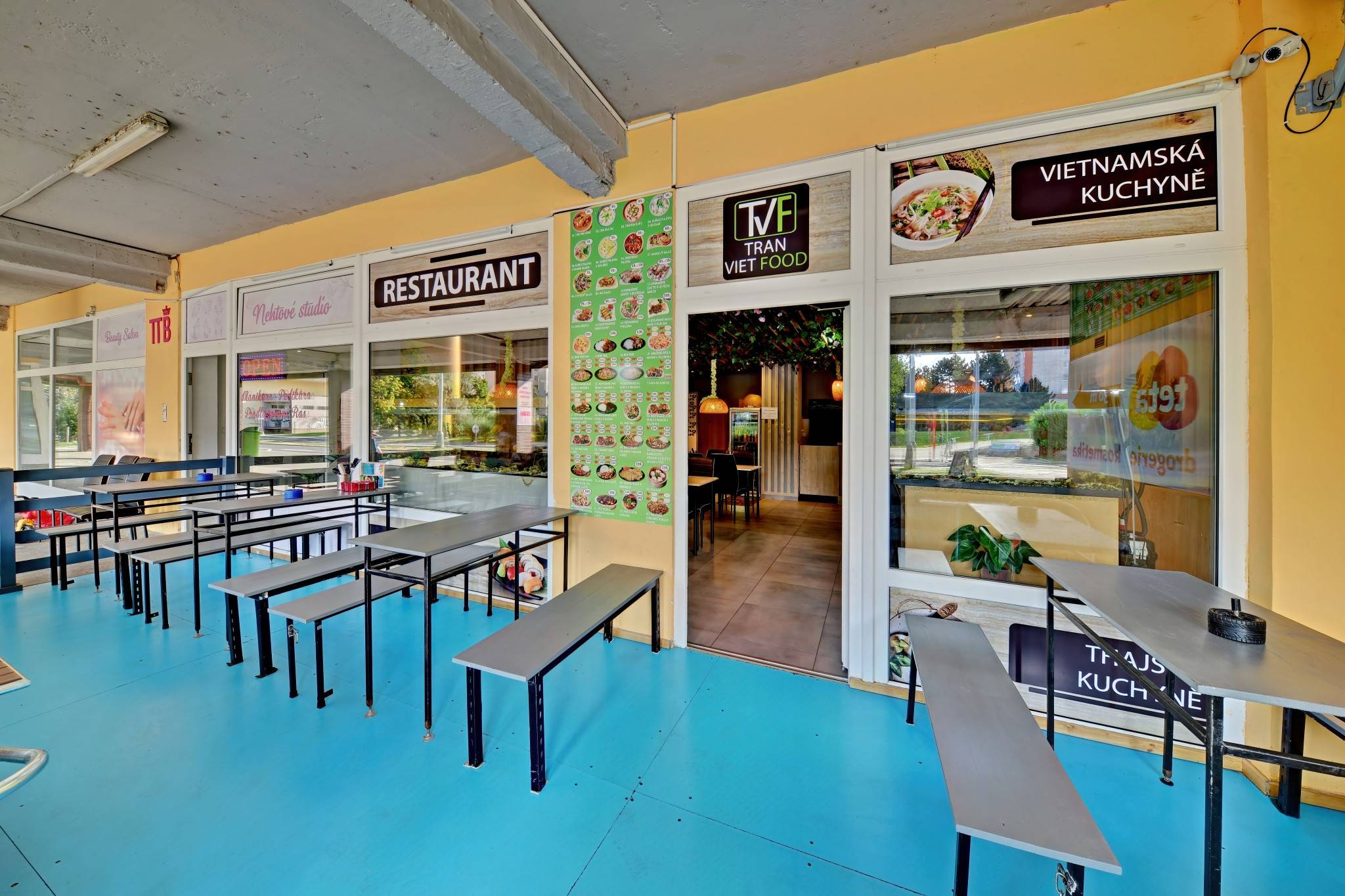 Restaurace Tran Viet Food v OC Signál na Chodově